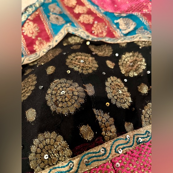 Indian lehenga chaniya choli - Picture 7 of 7